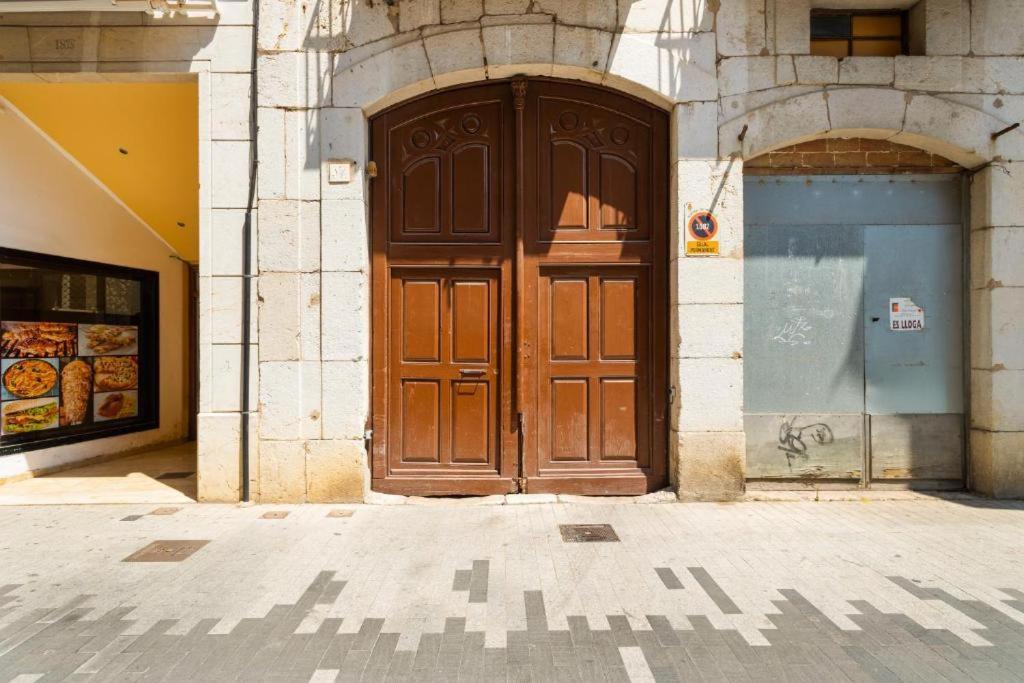 Figueres Old Town Apartment Exterior photo