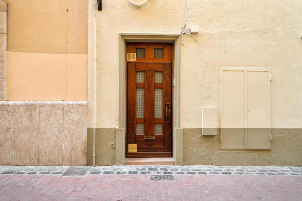 Figueres Old Town Apartment Exterior photo